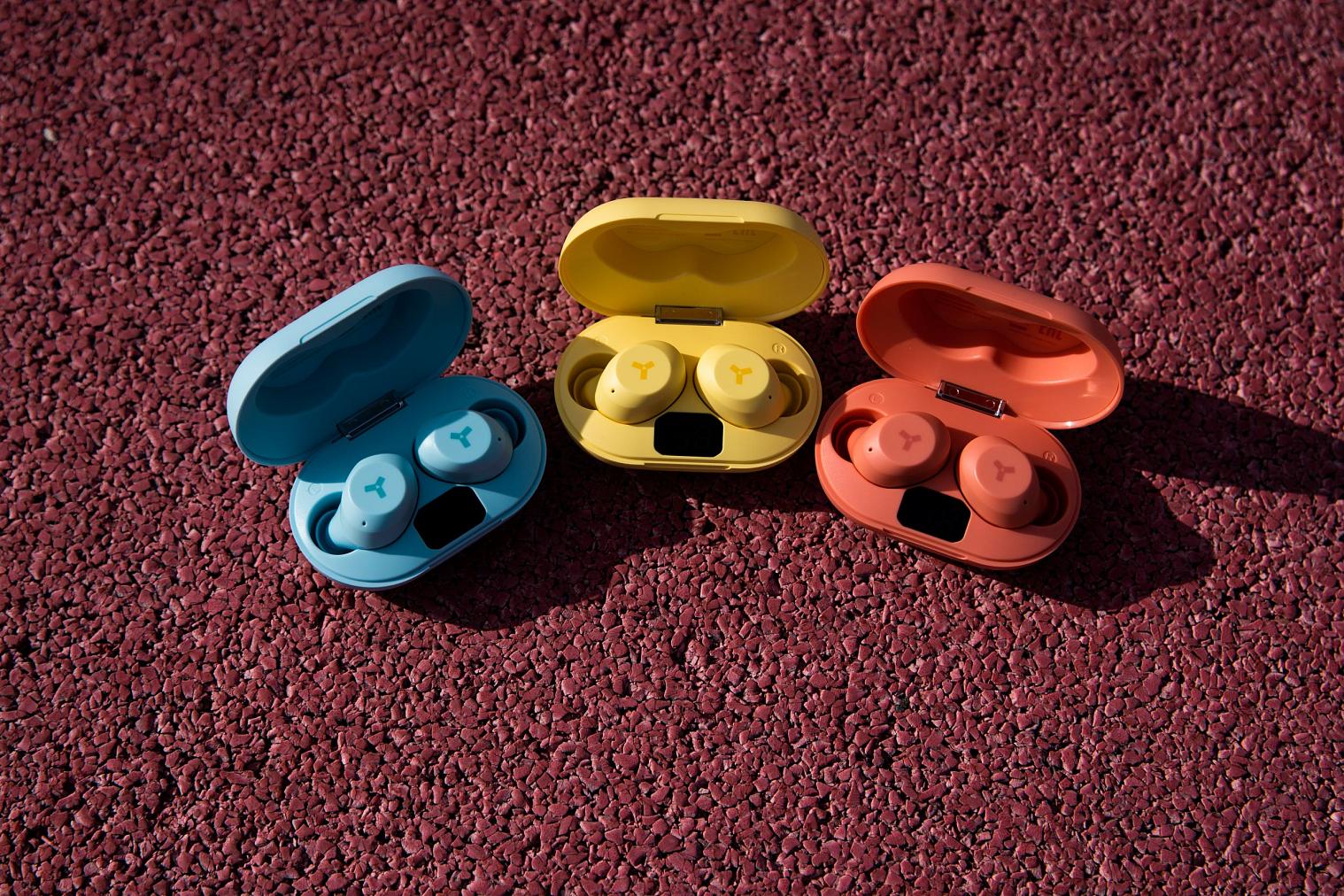 Беспроводные наушники Accesstyle Fox TWS Yellow