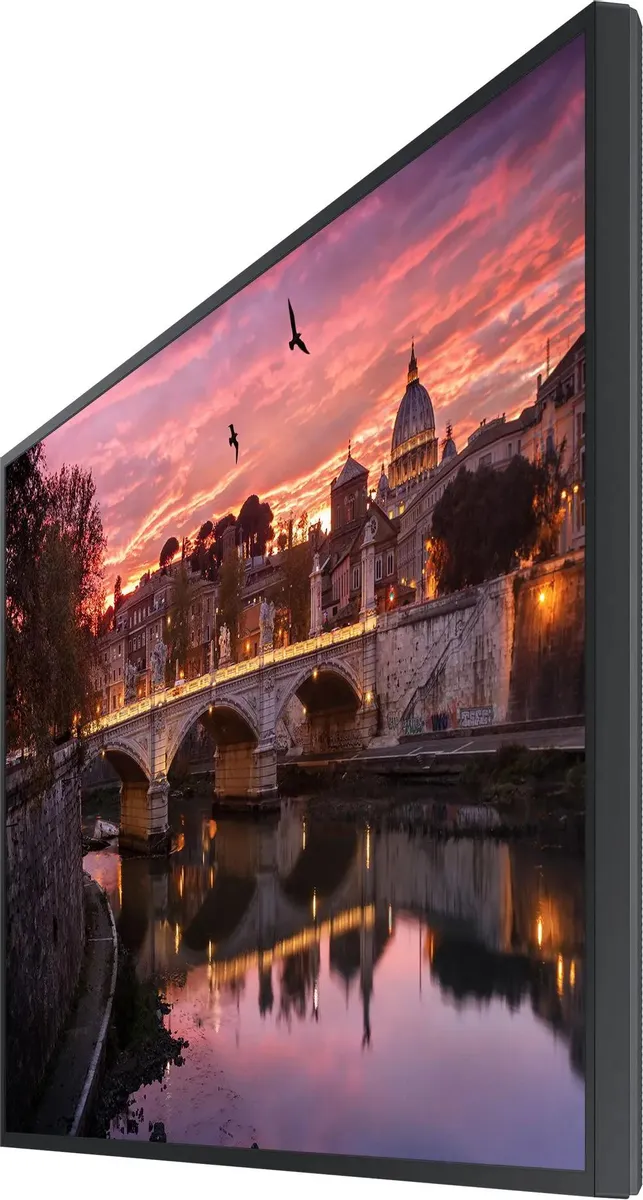 Профессиональный дисплей Samsung LH65QBBEBGCXCI (65''/VA/16:9/3840 X 2160 (UHD)/ 350nit/8ms/16/7)