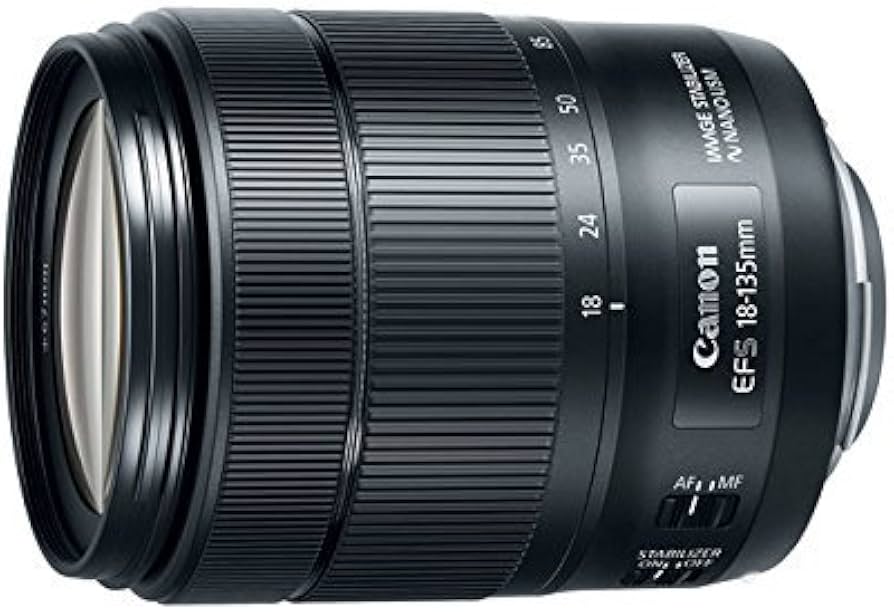 Canon EF-S 18-135mm f/3.5-5.6 IS USM